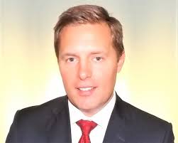 Jason Houseman's Instagram, Twitter & Facebook