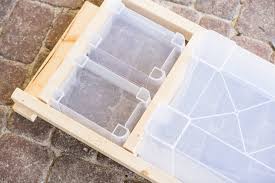 Du möchtest einen sandkasten bauen? Diy Wasserspieltisch Selber Bauen Diy Inspirationen Baby Kind Und Meer