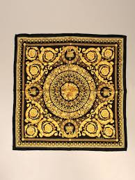 We did not find results for: Versace Scarf In Baroque Patterned Silk Neck Scarf Versace Women Gold Neck Scarf Versace Ifo7001 It03057 Giglio En