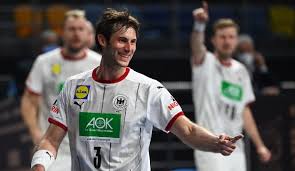 Der ägypter mohamed shebib schreit seinen jubel raus. Wer Zeigt Ubertragt Deutschland Vs Spanien Heute Live Im Tv Und Live Stream Die Ubertragung Der Handball Wm 2021