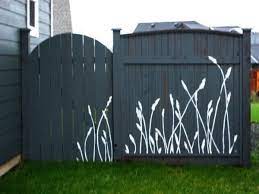 You can either make a fence using old bicycles, or can gather various old parts from stores or friends and put them together to form lovely. 15 Stunning Fence Painting Designs To Inspire Your Own Backyard