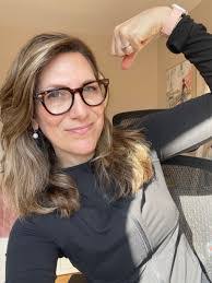 Tamara Mcelroy's Instagram, Twitter & Facebook