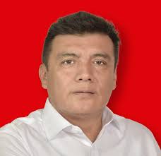 Dr. Ricardo Vásquez Laguna