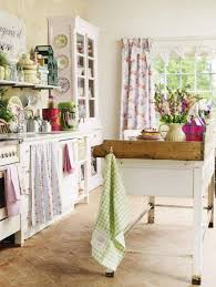 38 super cozy and charming cottage