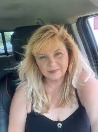 What natural alternatives help with double vision in myasthenia gravis?