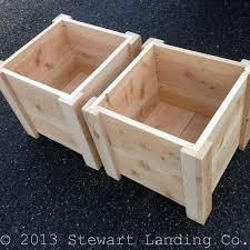 Kostenloser Versand Set Von Zwei Quadrat Fuss Zeder Pflanzer Box Fur Ihren Bio Garten Hergestellt In Oregon Wood Planters Cedar Planter Box Cedar Planters