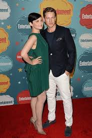 Josh dallas was born in louisville kentucky. Zhenskie Sekrety Dzhinnifer Gudvin I Dzhoshua Dallas Ozhidayut Facebook