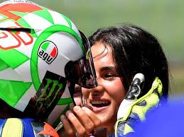 Can the net harness a bunch of volunteers to help bring books in the public domain to life through podcasting? 7 Potret Francesca Sofia Novello Kekasih Valentino Rossi Wags Modis Di Motogp Bola Liputan6 Com