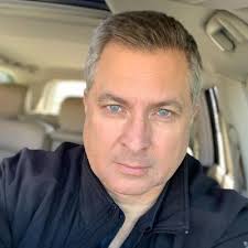 Phyllis Perrone (@PhyllisP)