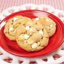 Peter Pan Neverland Cookies Macadamia Nuts And White Chocolate Morsels Add Richness To These Peanut Butter Cookies Peanut Butter Recipes Peanut Butter Recipes
