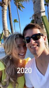 Caroline White (@classicallycaroline)