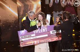 Des news, des images, des vidéos et le casting sur la france a un incroyable talent. Le Cas Pucine La France A Un Incroyable Talent Avoir Une Chronique Dans Quotidien Ce Serait Mon Reve Absolu Puremedias