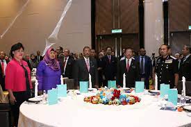 Prestariang skin sdn bhd (pskin) entered into a concession agreement dated 9 august 2017 with the government of malaysia via the ministry of home affairs to implement 'sistem kawalan imigresen nasional' (skin). Majlis Kick Off Projek Sistem Kawalan Imigresen Nasional Skin