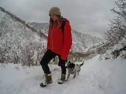 Winter Hiking Clothes Cold Weather Layering Basics Winter Outfits Snow Hiking Outfit Hiking Outfit Winter