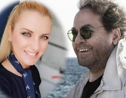 Ειδήσεις και αναλύσεις για τα όσα συμβαίνουν στην ελλάδα και τον κόσμο, με το κύρος και την αξιοπιστία της δημοσιογραφικής ομάδας του newsbreak.gr 3an8ia Kallonh Einai O Neos Erwtas Toy Giannh Parioy Eyboikh Gnwmh Online Eidhseis Kai Nea Apo Olh Thn Eyboia