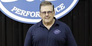 Howard Kelly returns to S&S Cycle