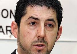 Tomé renuncia a encabezar la lista del PP de O Son, que ahora va a liderar  Luis Oujo