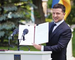 Професійне свято медиків відзначається щорічно в третю неділю червня. 0lay42nv4exh5m