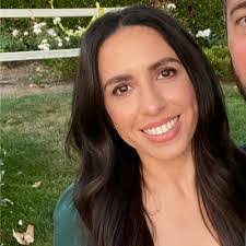 Mary Perone's Instagram, Twitter & Facebook