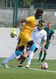 He has citizenship in germany. The 15 Tallest Goalkeepers In The World Howtheyplay