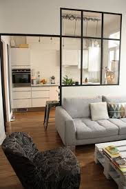 1001 Idees Pour La Cuisine Ouverte Avec Verriere Separation Cuisine Salon Deco Petite Cuisine Comment Decorer Son Salon