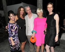 Leisa Austin, Pamela Alexander, Tony Oursler, Shari Applebaum, Sara  Fitzmaurice at LEHMANN MAUPIN GALLERY and NetJets Collectors Cocktail to  Celebrate TONY OURSLER