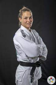 Jun 08, 2021 · a brasileira ketelyn nascimento bem que tentou, fez uma ótima luta contra a campeã europeia, a húngara hedvig karakas, mas acabou eliminada na segunda rodada do campeonato mundial de judô, que está sendo realizado em budapeste, na hungria. Hedvig Karakas Ijf Org
