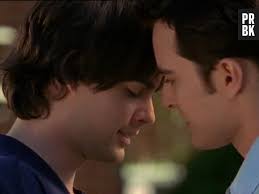 Il y a 20 ans, Dawson diffusait le premier baiser entre deux hommes dans  une série américaine