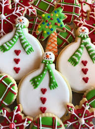 This page includes pictures of decorated christmas cookies. Snowman Cookies Christmas Cookies Decorated Christmas Sugar Cookies Xmas Cookies
