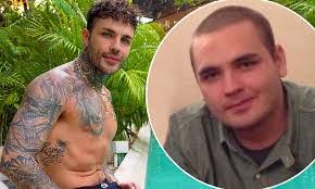 Declan Doyle's Instagram, Twitter & Facebook