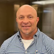 Ginger Leivas's Instagram, Twitter & Facebook