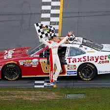 Nascar also announced its 2016 schedule for both of these national series. 2016 Powershares Qqq 300 Results Chase Elliott Edges Joey Logano For Xfinity Series Win At Daytona Sbnation Com