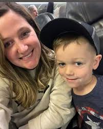 Beautiful Amanda Martin.We need 700 Yes for new Season!!