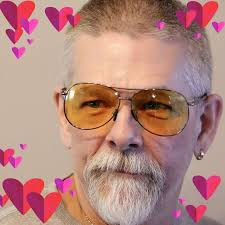 If you were born in or before the 70s, give me a hi 👋