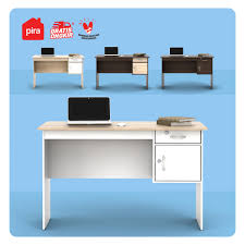 Temukan beragam meja kerja kantor terbaru dengan beraneka brand. Harga Meja Kerja Terbaik Furniture Perlengkapan Rumah Agustus 2021 Shopee Indonesia