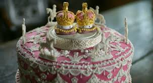 Food Historian Ivan Day Make A Twelfth Cake Using An Eighteenth Century Recipe On James Martin Home Comf Rice Cake Recipes Christmas Cake James Martin Recipes