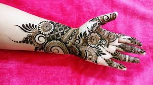 Body, mehndi designs for body. Latest Mehndi Designs For Eid Al Adha 2019 Arabic Mehandi Patterns To Indian Henna Designs Here Are Simple Mehndi Types To Apply On Bakrid Latestly