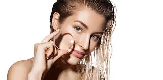 Rimuovere i peli dal viso? Facile anche da casa