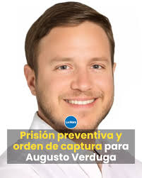 La jueza Daniella Camacho sostuvo que la prisión preventiva ⛓ es  proporcional, pues busca garantizar que Verduga comparezca. Aunque presentó  una hoja simple 📄 que lo acredita como refugiado en México, la