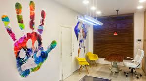 Laura Ramirez Adli Kullanicinin Veterinary Clinic In Aigaleo Panosundaki Pin Veterinerler Hayvan Barinaklari Hayvan
