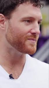 🎸 From trying to win over a girl to rocking out