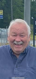 Susie Elmore's Instagram, Twitter & Facebook