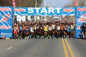 ‪interested in volunteering for the road races, drake relays or grand blue mile? Drake University Athletics Hy Vee Road Races At The Drake Relays Announces 14 For 14 Promotion