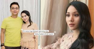 Elvina merupakan isteri kepada datuk mohd haniff borhan yang merupakan seorang usahawan permotoran. Kawan Jenis Apa Ni Datin Elvina Tak Sangka Ada Kawan Busuk Hati Diminta Cerai Bersama Suami Nona