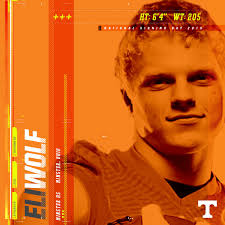 Dawson Wolf (@d_wolf23)