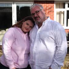 Doctors may recommend gaining weight to athletes and people who weigh too little. Girl 14 Who Weighs 22st Blames Parents For Her Weight But Dad Has Another Theory Mirror Online