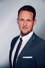 Die ideale küche für dich. Philipp Konig Verstarkt Den Einkauf Bei Kuche Co Kuchenplaner Magazin