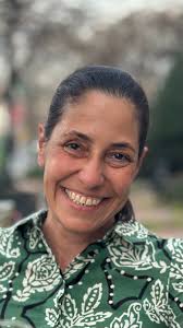 Maria Netto's Instagram, Twitter & Facebook