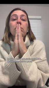 Ali Sisco Salvetti (@_alsalv)