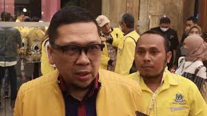 Bursa Pilgub DKI Memanas, Pengamat: Secara Elektabilitas Ridwan Kamil  Unggul dibanding Ahmed Zaki